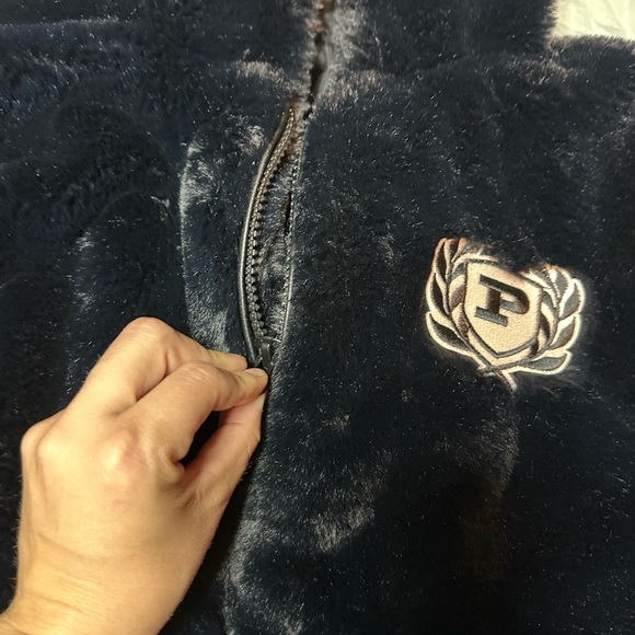 Forever 21 Black Faux Fur Jacket - Picture 6 of 11